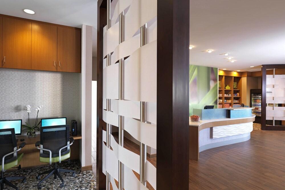 Springhill Suites By Marriott Elizabethtown Extérieur photo