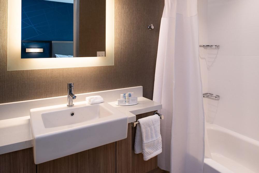Springhill Suites By Marriott Elizabethtown Extérieur photo
